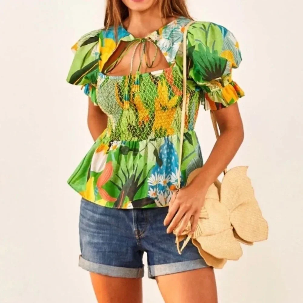 NEW!! FARM RIO Vintage Toucans Smocked‎ Peplum Top Blouse Tropical Small
